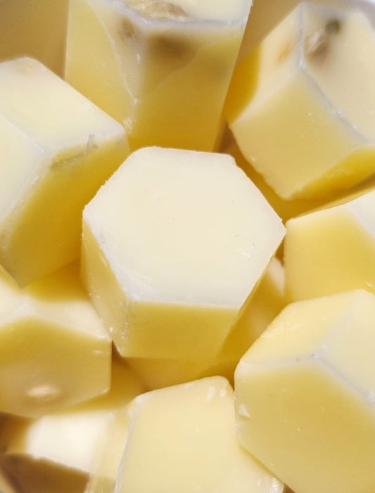 Lychee + Guava Botanical Wax Melts | Sustainable, Pet Safe & Natural Home Fragrance | Chantic Home